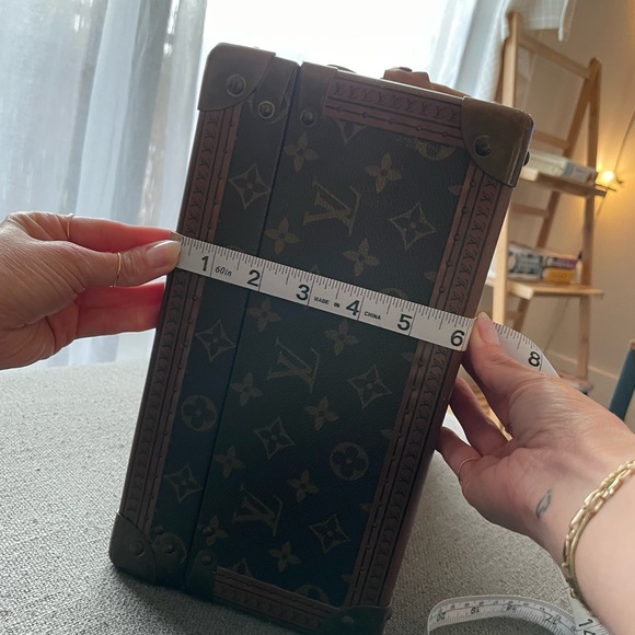 COPY - LOUIS VUITTON MONOGRAM CANVAS BOITE BOUTEILLES CASE - Picture 14 of 17